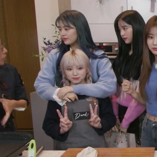 난 여돌 키차이가 설레더라ㅋㅋㅋ | 인스티즈