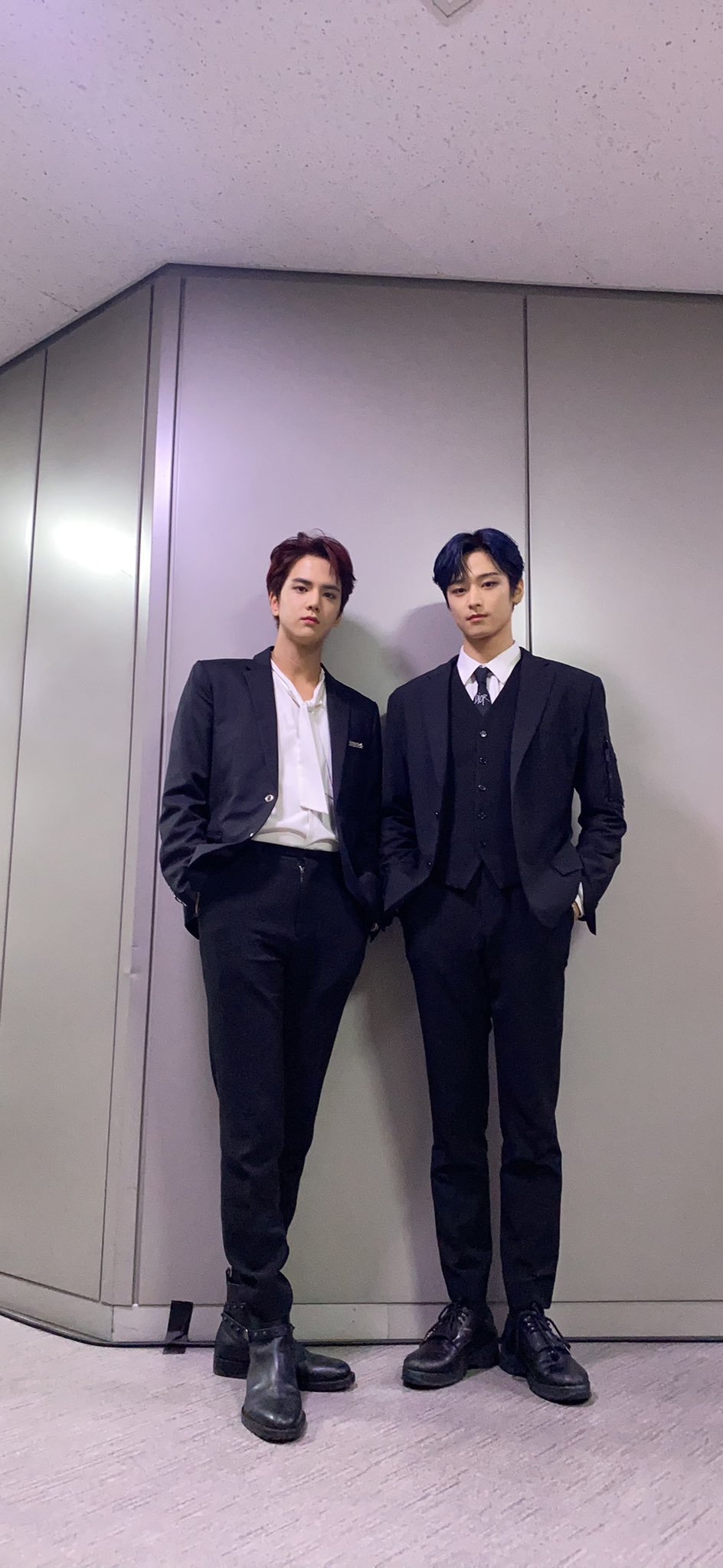 주연 수트 입은 거 진짜 좋아 미치겠다 OPPA 😚 | 인스티즈