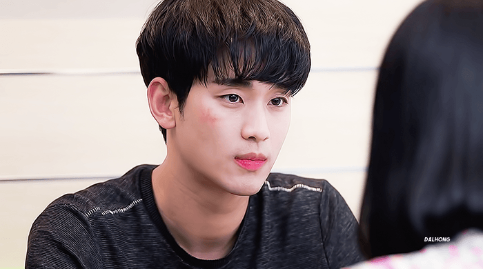 김수현,, 상처 많이 나조,, | 인스티즈