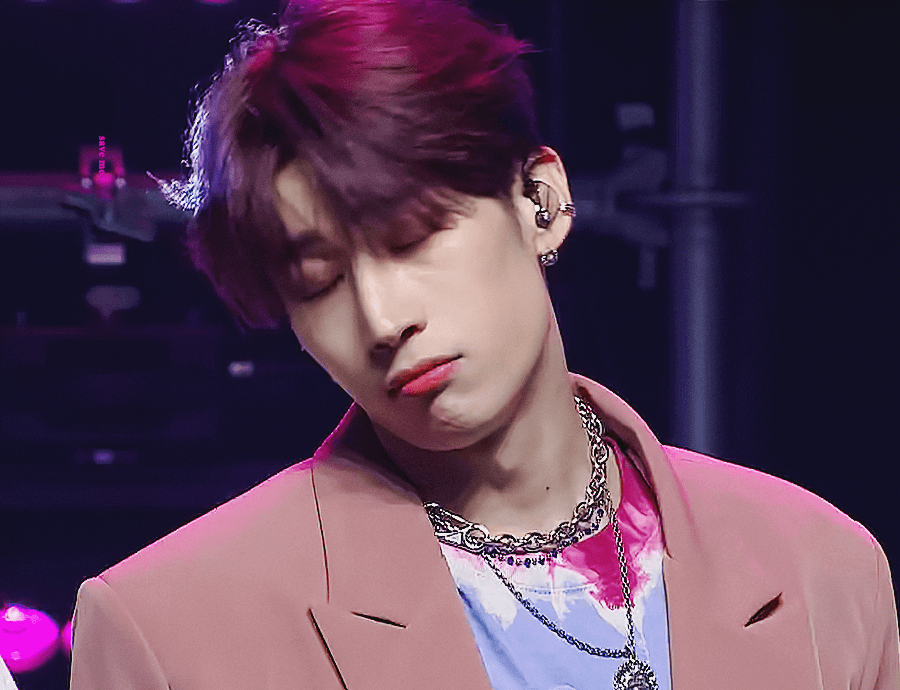 올해 흑발 빨간머리 파란머리 보라머리 다함 | 인스티즈