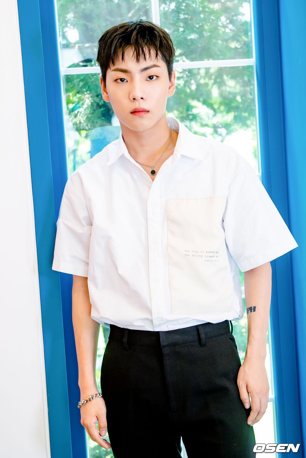 온앤오프 이션은 이번 머리 진짜 잘 어울리는 것 같아 | 인스티즈