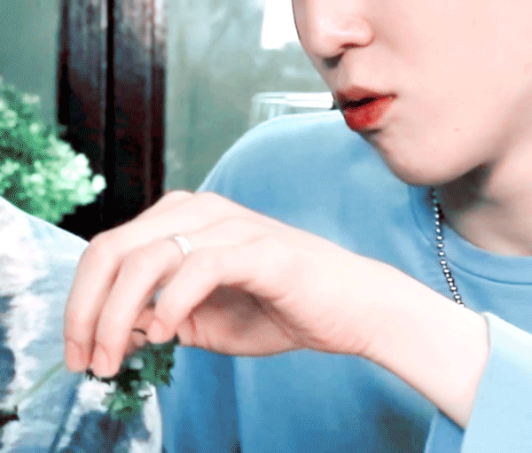 요즘 에이티즈 윤호가 멍좋아 184cm 골든리트리버댕댕이라니 | 인스티즈