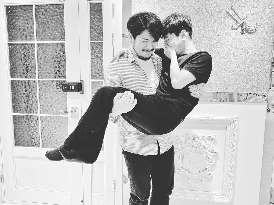 불꽃 공주님 안기하는 자기야.. | 인스티즈