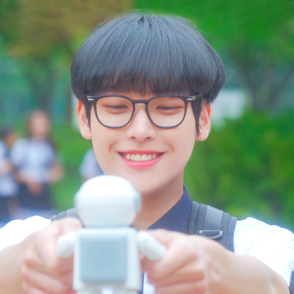 아 고등학생 아니냐구 진짜 | 인스티즈