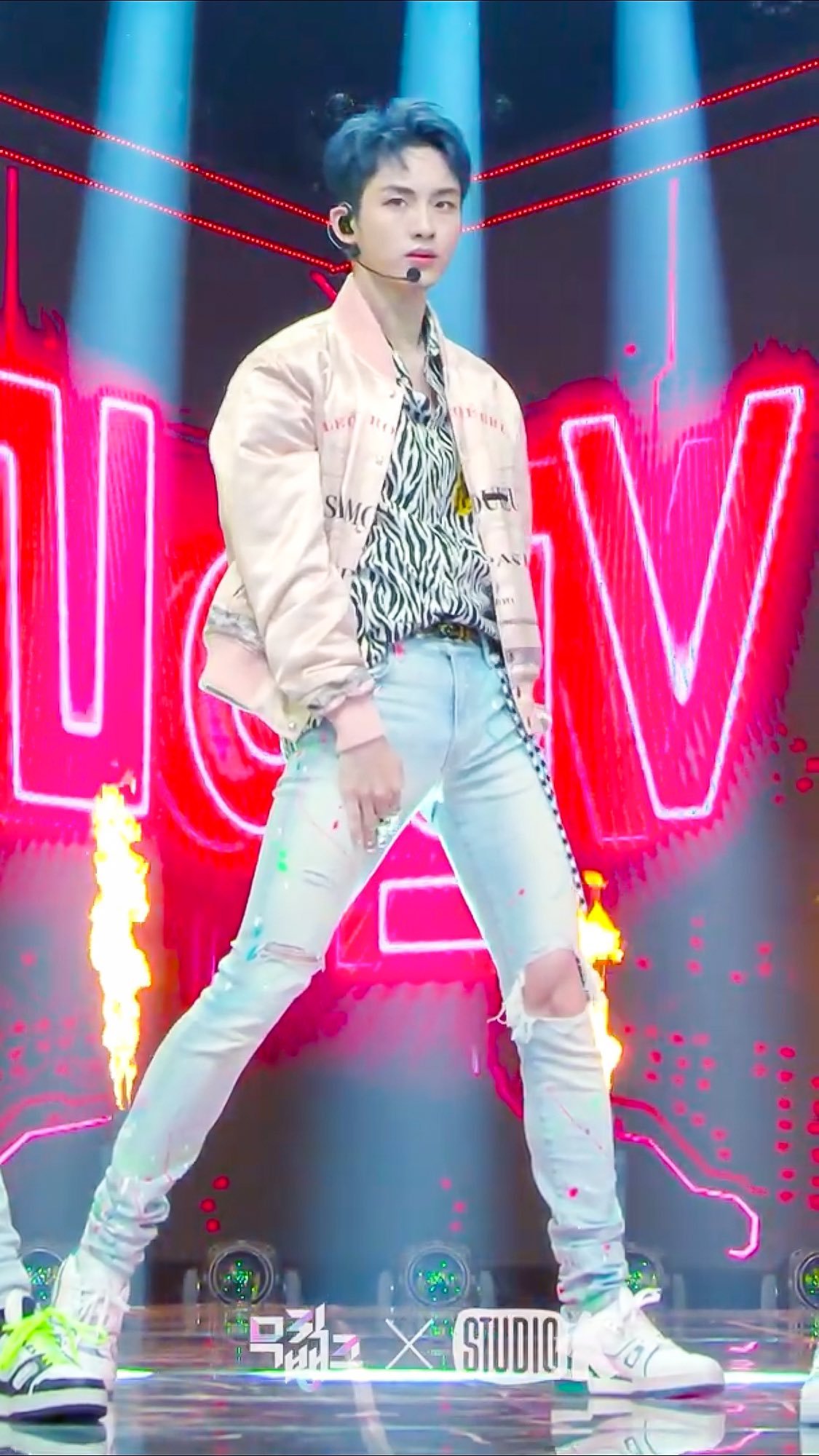 다리길이 뭐야 뭐야~ | 인스티즈