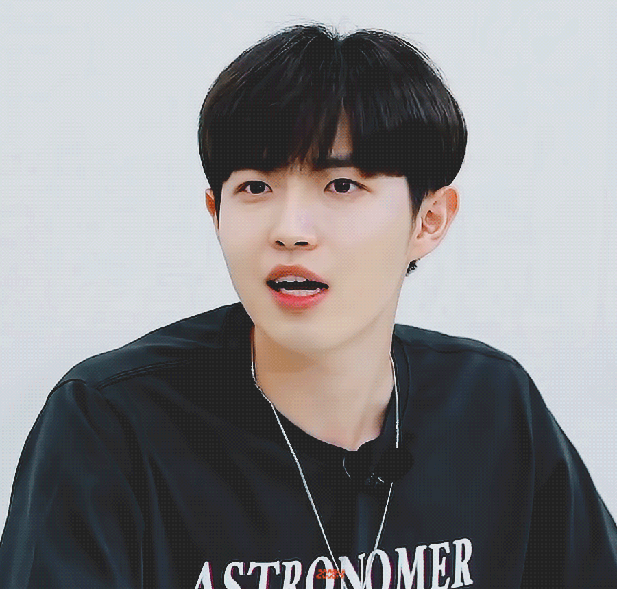 갸악 김재환 리얼리티 일주일에 두번이라니 | 인스티즈