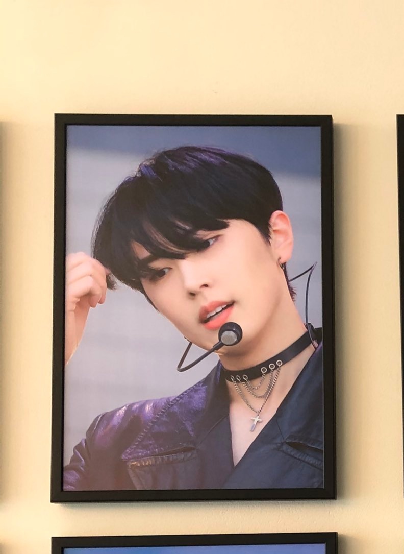 일주일내내 액자 통판 고민중이다.. 보고 예쁜거 하나만 뽑아줄 타팬분덜?ㅠㅠㅠ | 인스티즈