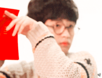 김수현 미쳤다 이거 완전 너드의 정석 아니냐 | 인스티즈