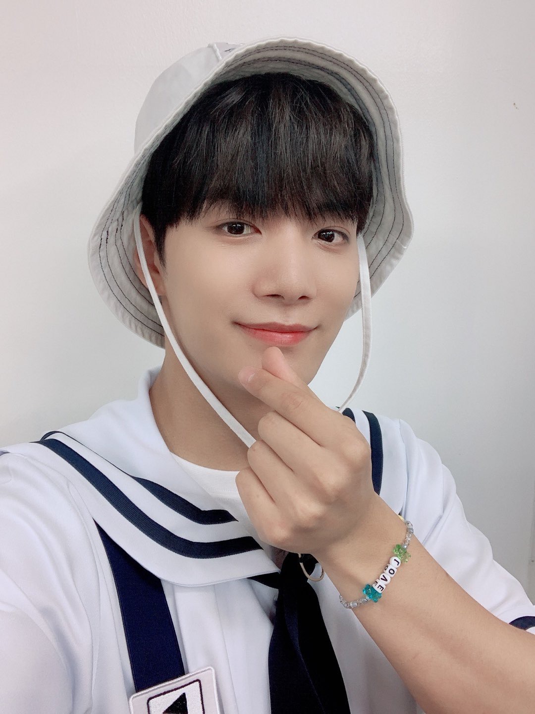 뉴종현 팔찌봐ㅠㅠㅠㅠㅠ | 인스티즈