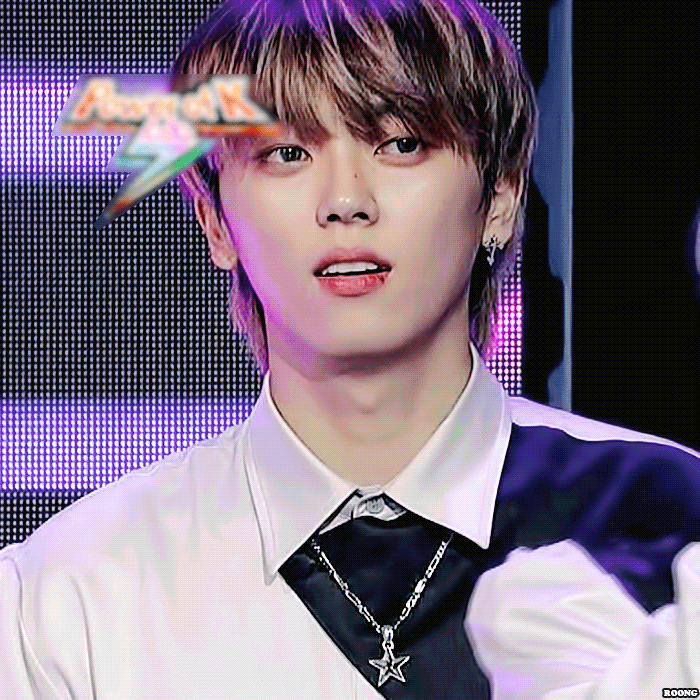 얘는 진짜 한번 잘생겨보이면 끝도 없음 | 인스티즈