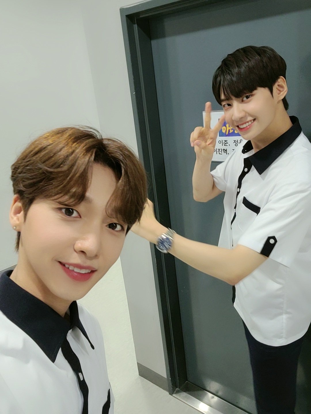 세운이랑 진혁님 같이 찍은 사진 떴다!!!!! | 인스티즈