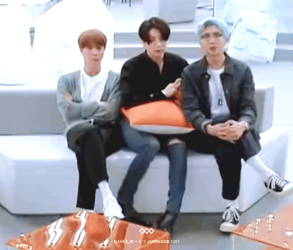 방탄 정국 형아들 사이에 껴있엌ㅋㅋㅋㅋㅋㅋㅋㅋㅋㅋ | 인스티즈