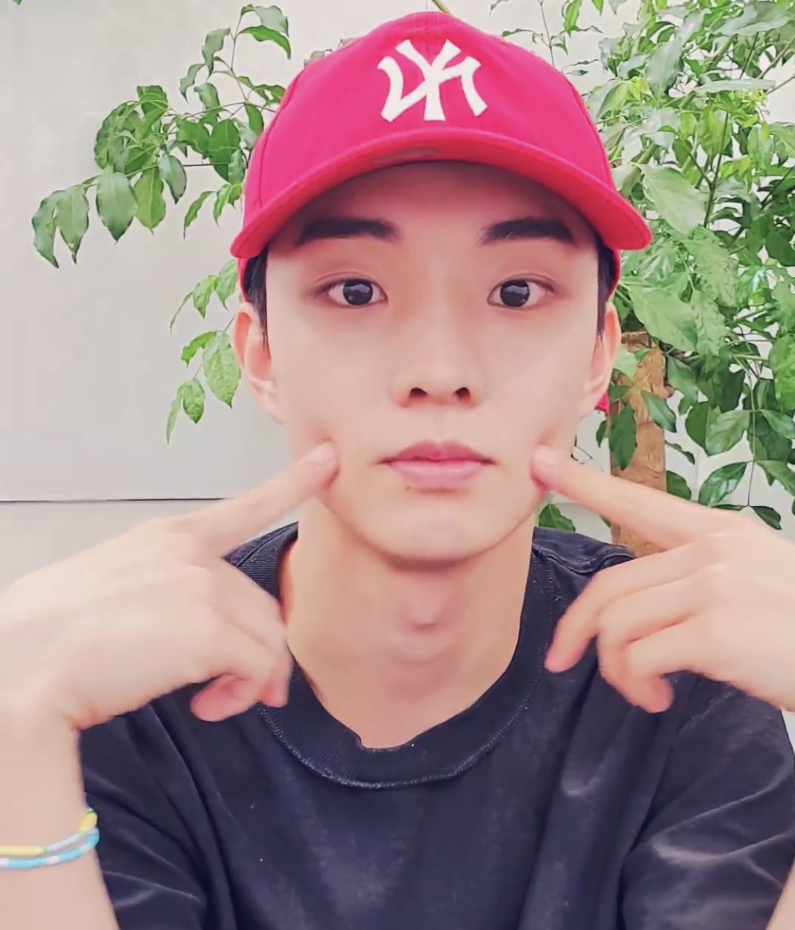 떡볶살 보고싶다는 말에 아직 그 친구는 잘 있다는 지창민씨 | 인스티즈