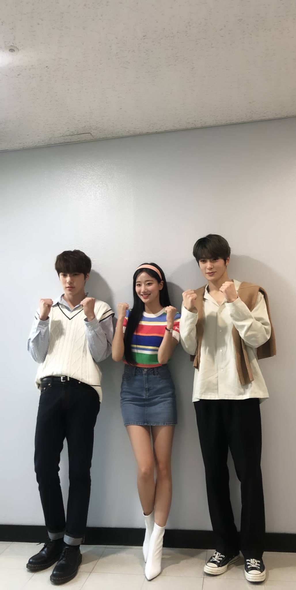 인가엠씨들 관계성 너무 웃기다..... 이런 관계성 처음봄 | 인스티즈