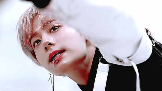 나 진짜 여환웅 립커프 하는게 너무 좋다 ,, | 인스티즈