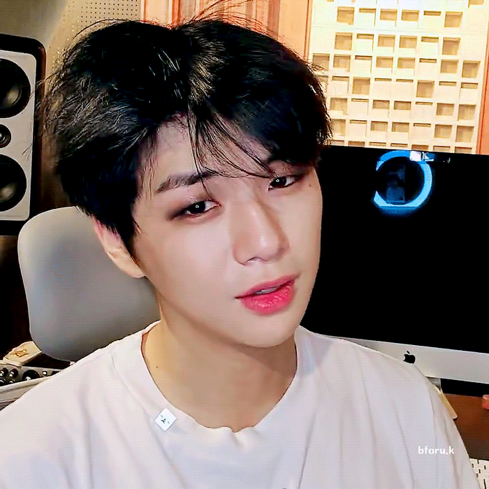 강다니엘 웨 덕질안해? | 인스티즈