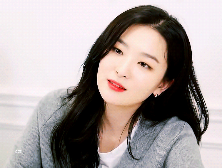 내 기준 무쌍 여돌 중에 제일 이쁜 사람..... | 인스티즈