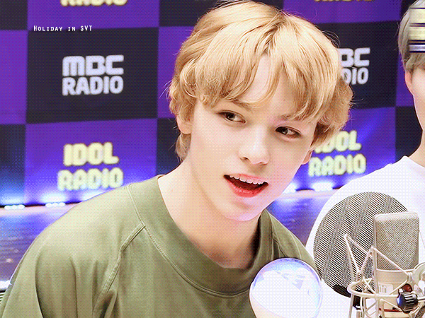 솔직히 진짜 초월적으로 잘생긴 사람들은 잘생겼다고 느끼기 어려웠거든 근데 버논은 | 인스티즈