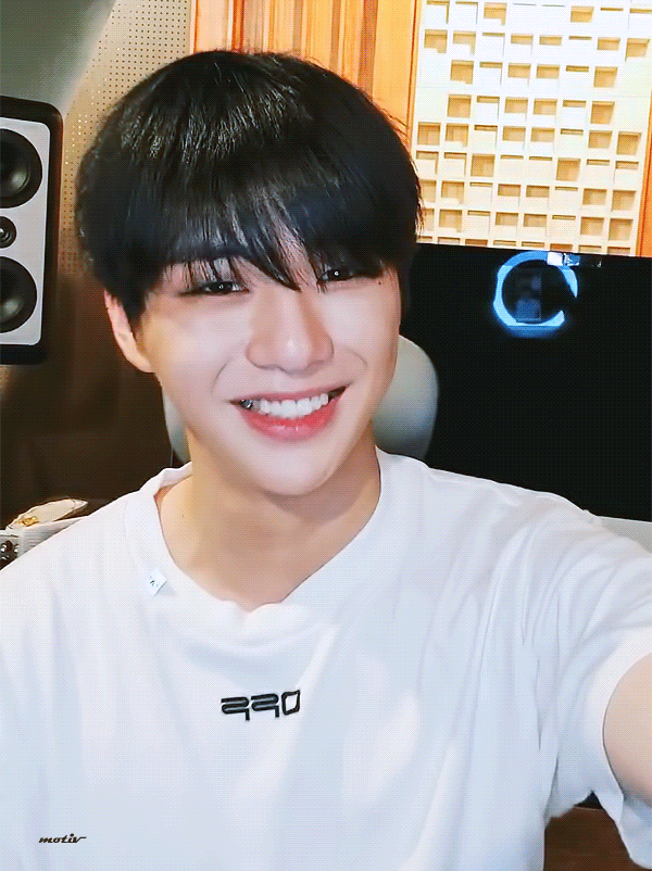 강다니엘 웨 덕질안해? | 인스티즈