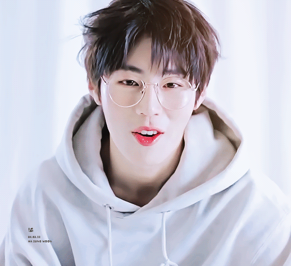 하성운 이런 너드미 컨셉 다시 보고 싶어 ........... | 인스티즈