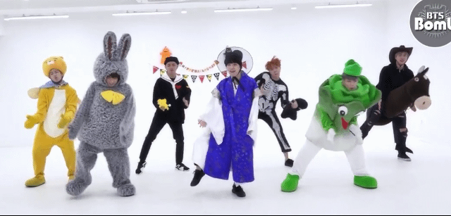 방탄 노래에서 거의 유일한 싸비에 슈가가 센터인 노래라고 해서 찾아봄 | 인스티즈