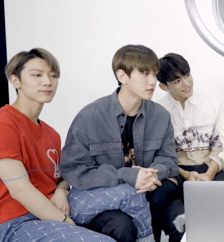 뭐야 슈퍼엠 이거 너무 자연스러워서 쿠션인줄 | 인스티즈