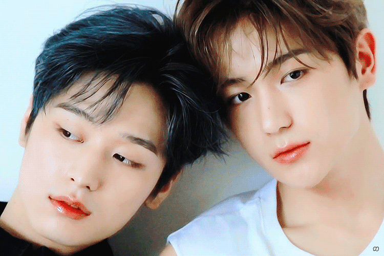 ㄱ 자꾸 둘이 같이 화보 찍게 하는 이유가 있다니까 | 인스티즈