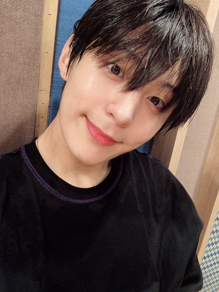 일어나자마자 최성윤 외치기 | 인스티즈