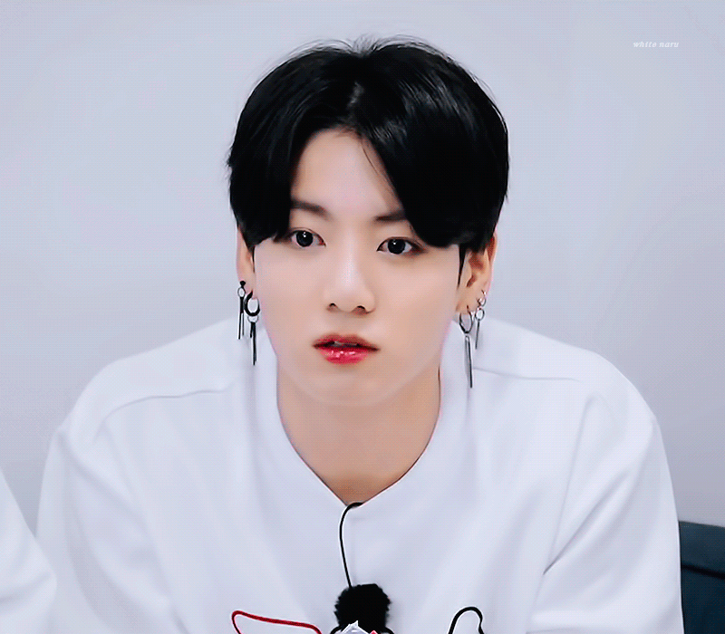 아 정국이 흰 옷 입으면 안되는데....... | 인스티즈