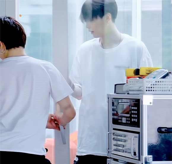 방탄에서 내 남편 찾았어... | 인스티즈