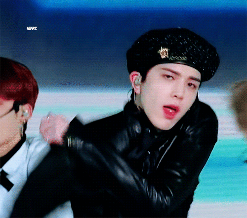 덥뮤다 베레모만 보면 우는 여성이 있다..? | 인스티즈