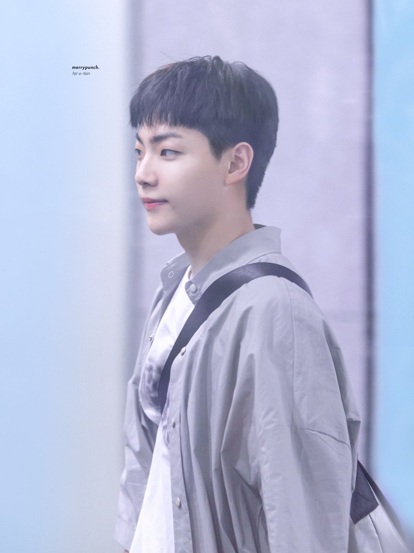 실제 나이 맞추는거 한 번도 못 본 아이돌 | 인스티즈