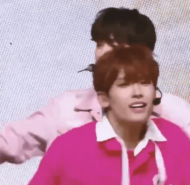 뿅 튀어나오는 찬희 | 인스티즈