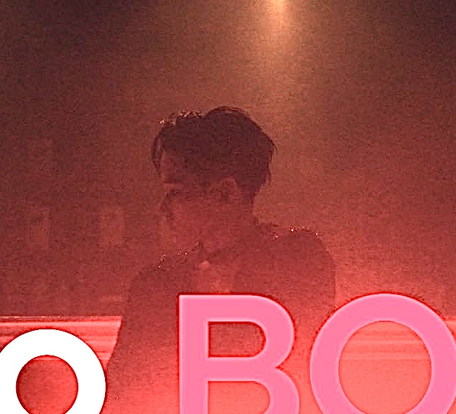 이주연 잘 보이게 사진 조정해 봤는데 | 인스티즈