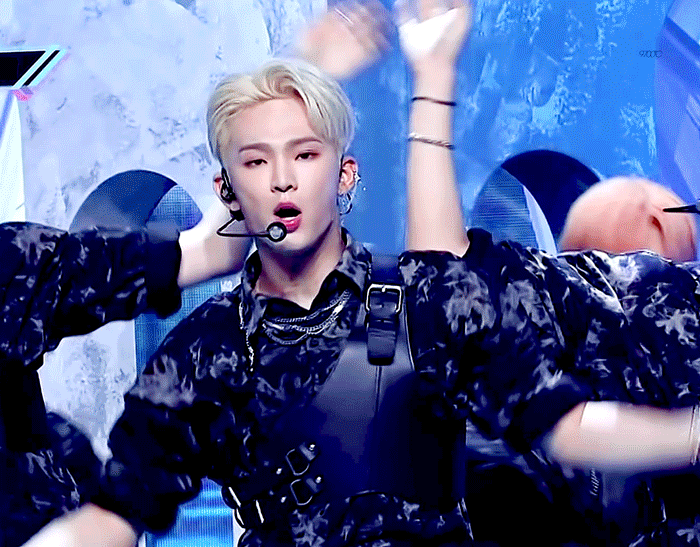 김건학 이 움짤 미쳤다.. | 인스티즈