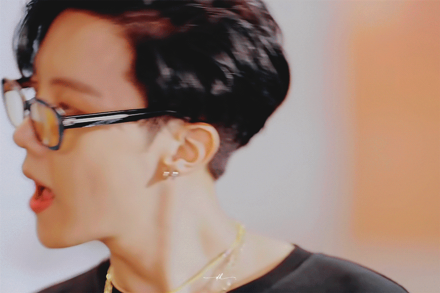 뮤비보면 방탄이 이렇게 끼부림 | 인스티즈