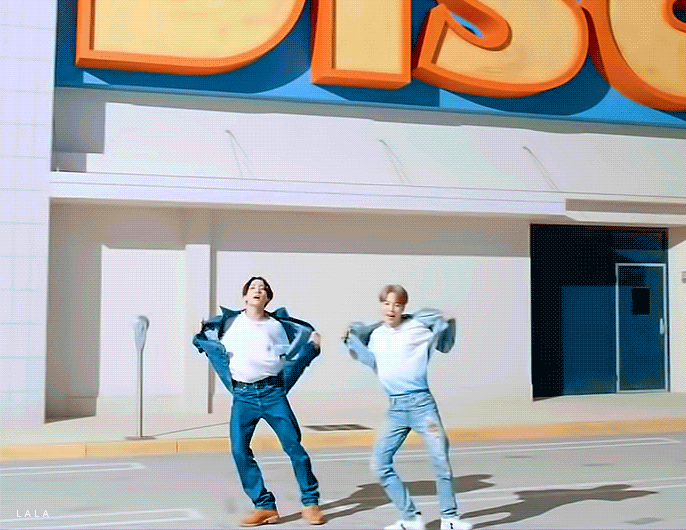 방탄 지민 이거 즉석에서 짠 안무? 라는데 너무 찰떡이야 | 인스티즈