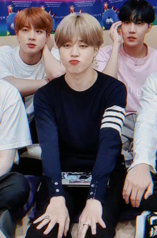 방탄 지민 진작에 덮머리 좀 해주지 | 인스티즈