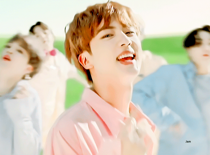 모든 숟가락 얹으신 ㅔ부인님들 나중에 독방 와서 당당하게,,, 아님 큰방에서 당당하게 부탁해주세요 달려갈게요 | 인스티즈