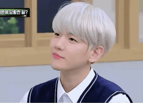 교복 입은 백현이 | 인스티즈