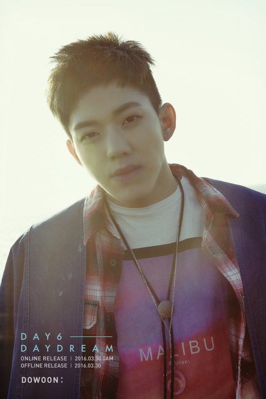 이 티저 사이에 4년 간격 있는데 진짜 사진만 봐도 성숙해진 거 확 보임 | 인스티즈