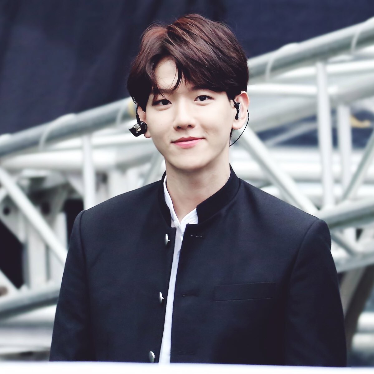 교복 입은 백현이 | 인스티즈