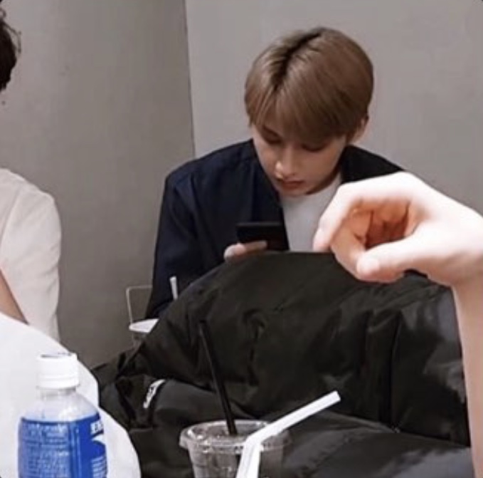 남아이돌 잘 아는 사람! 진짜 급해ㅜㅜㅜ | 인스티즈