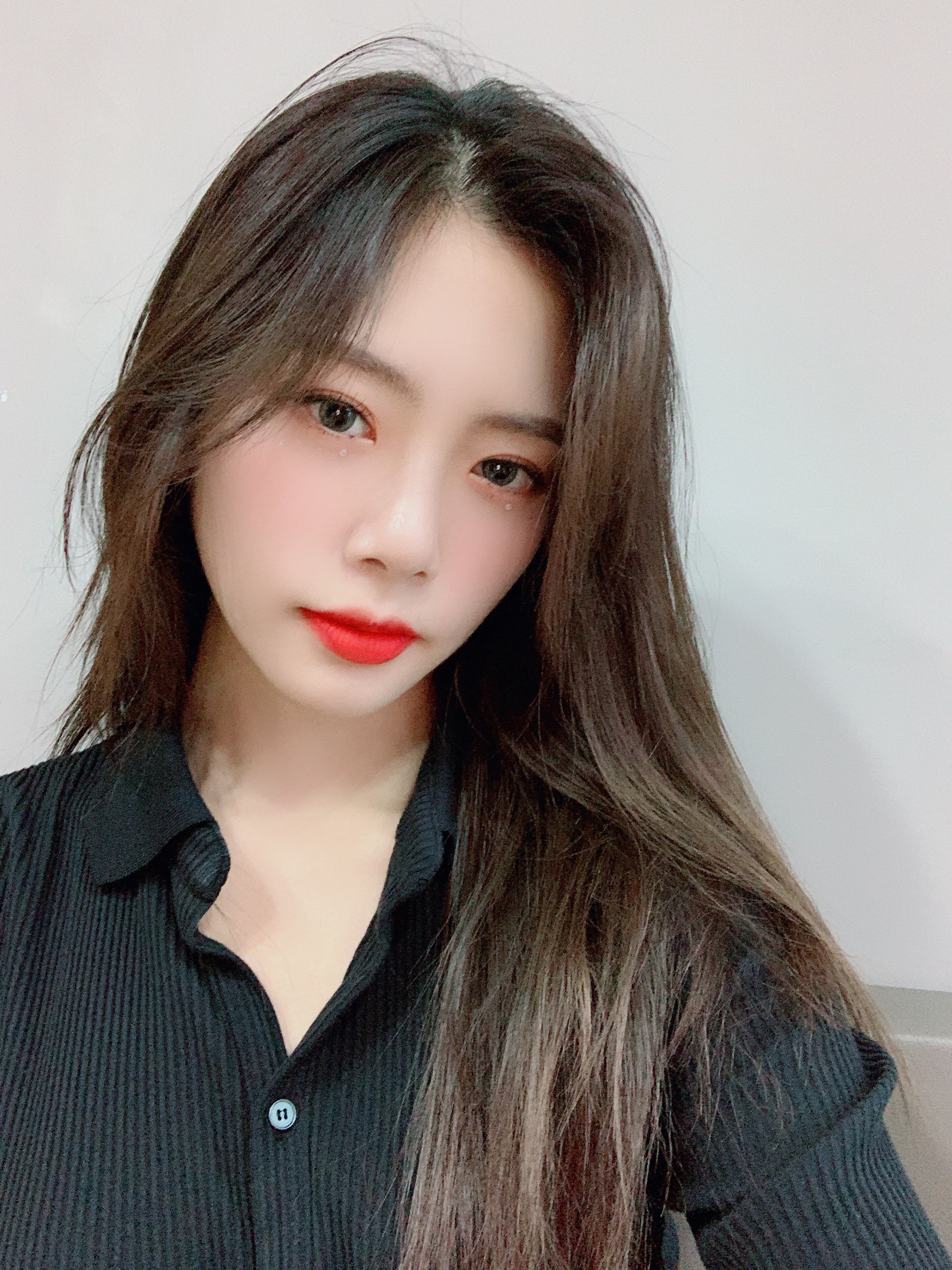 우리 언니 얼굴 진짜 레전드 | 인스티즈