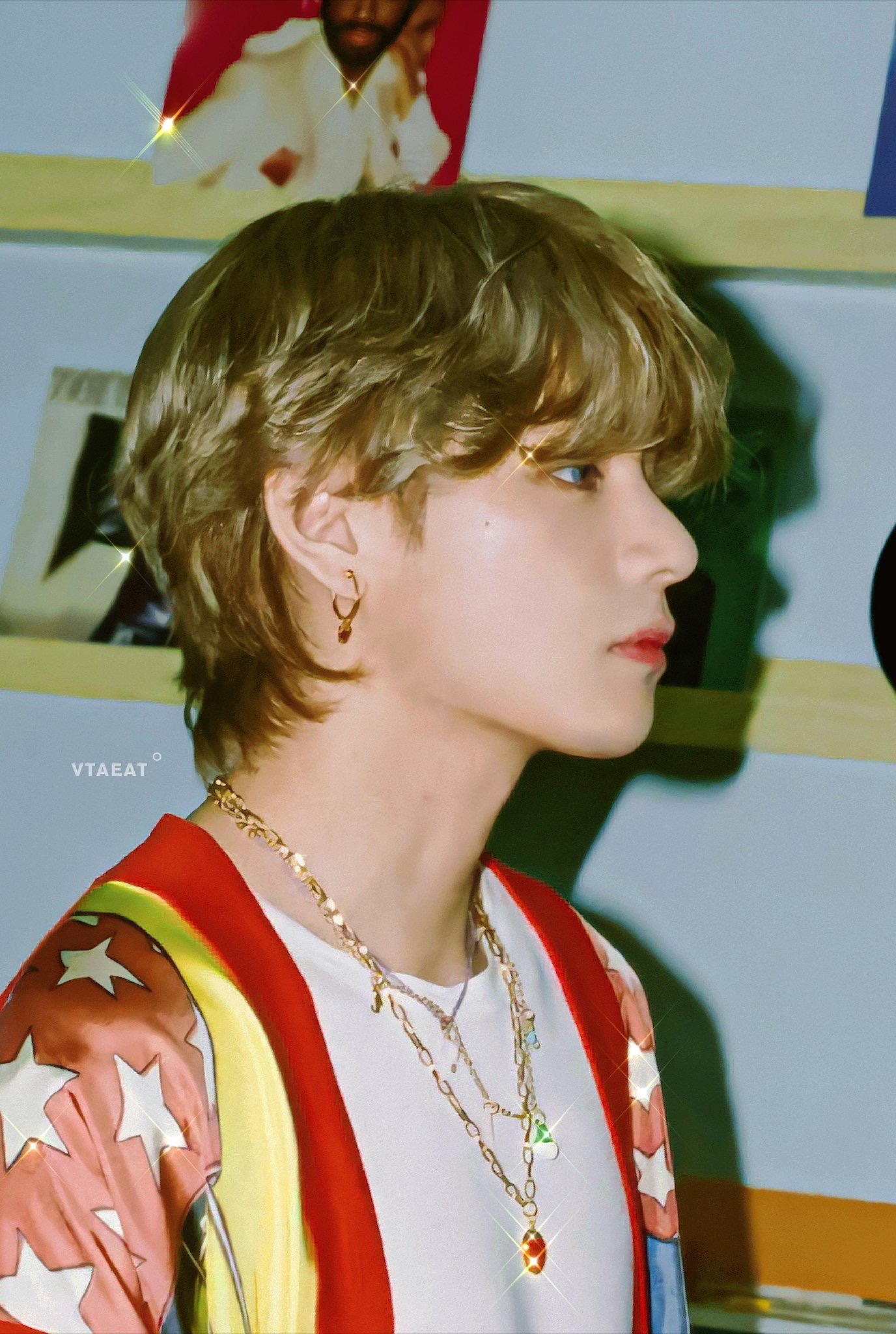 뷔 진짜 예쁨 | 인스티즈