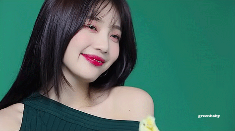 이렇게 웃는거 불법임 | 인스티즈