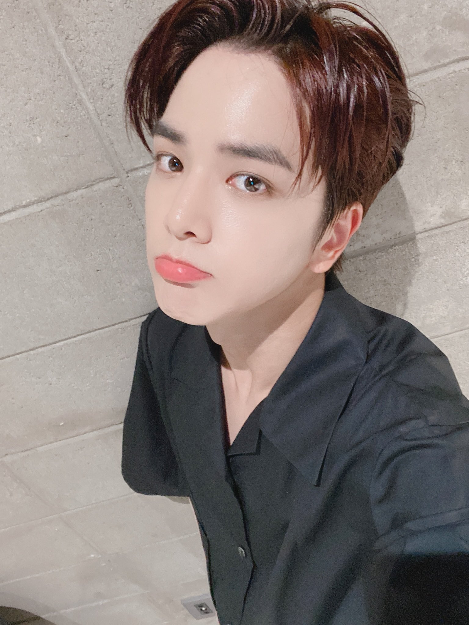 나 앞으로 더보이즈 영훈한테 잘생겼다는 말 안 하려고 | 인스티즈