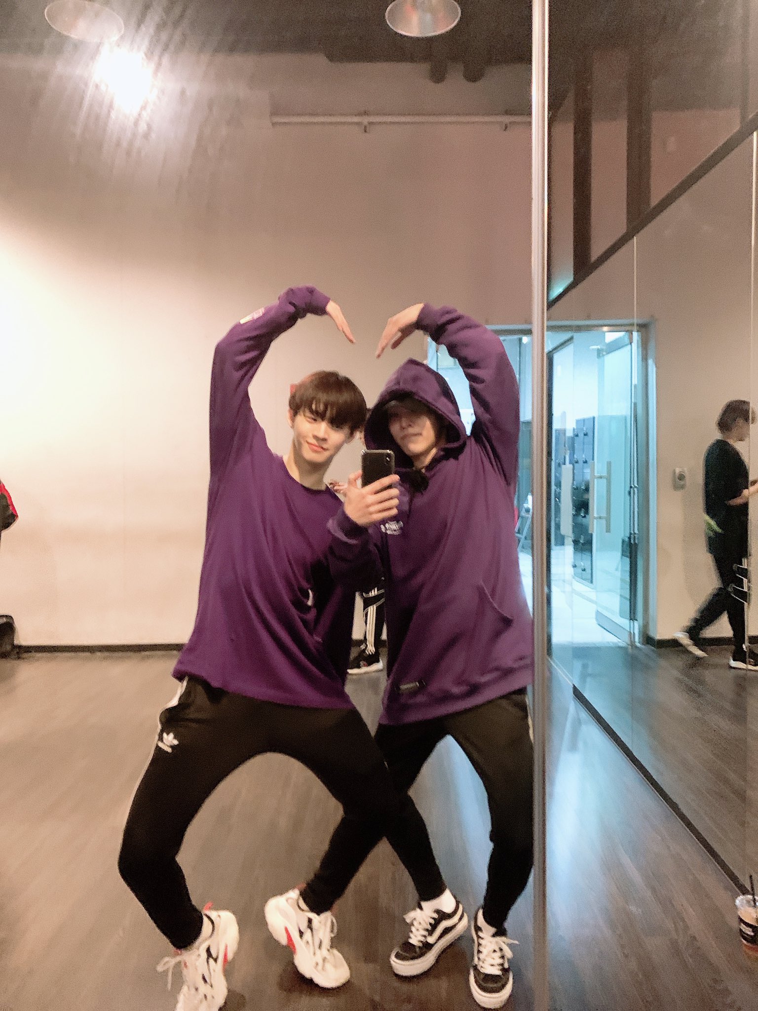 나 온앤오프 이런 모먼트 멍좋아하는데 불만있는사람?ㅋ | 인스티즈