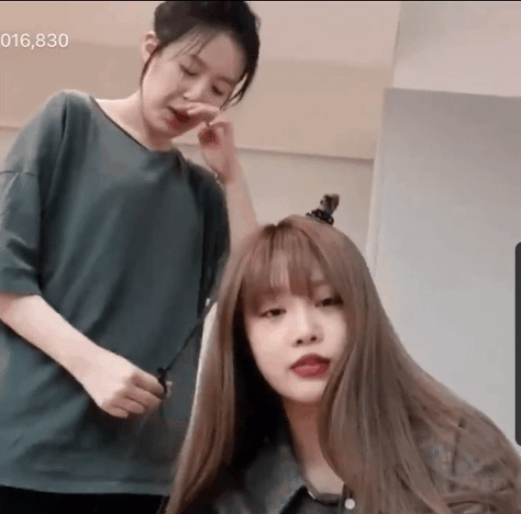 아 코 닦고 수진 머리 만지는 슈화 넘 귀엽고 웃기다 ㅠ | 인스티즈