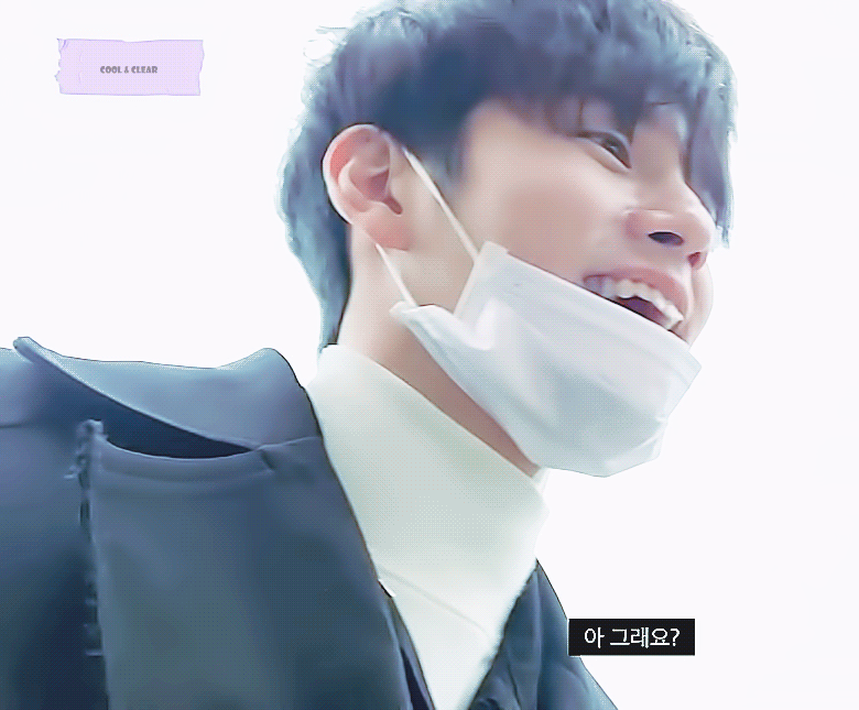 웃는 거 진짜 예쁘네 | 인스티즈